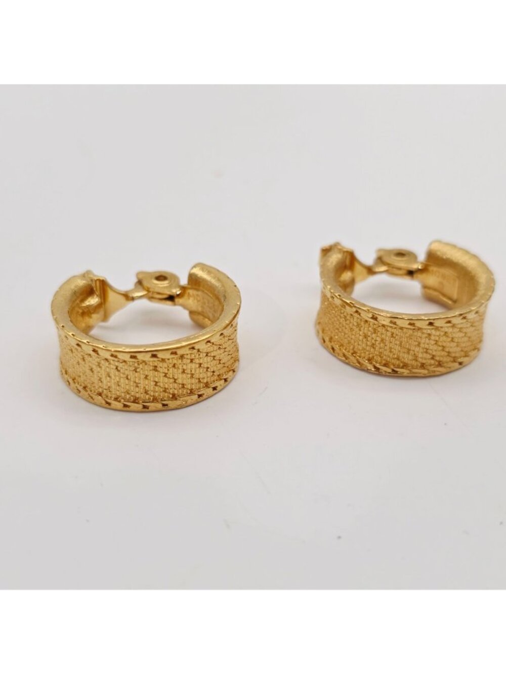 Monet Gold Tone Textured Clip-On Hoop Earrings 1" - Picture 2 of 6